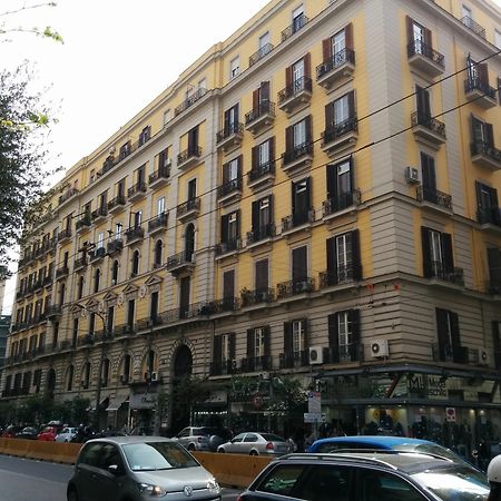 Be Italian Flat Bovio Hotel Naples Luaran gambar